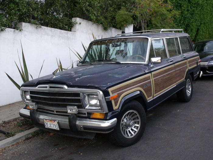 Jeep Grand Wagoneer in West Hollywood, CA