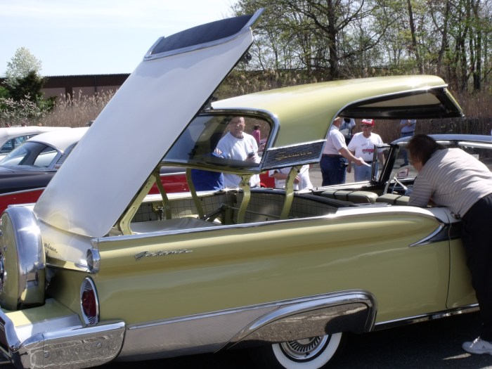 A 1959 Ford Skyliner, with the retractable hardtop in the "display" position. 