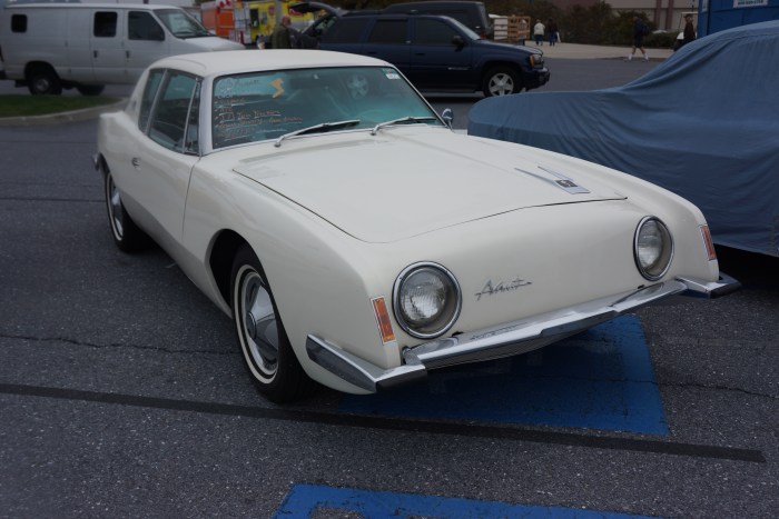 1963 Studebaker Avanti