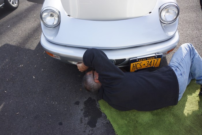 Washer motor and A/C accumulator only accessible from under front bumper