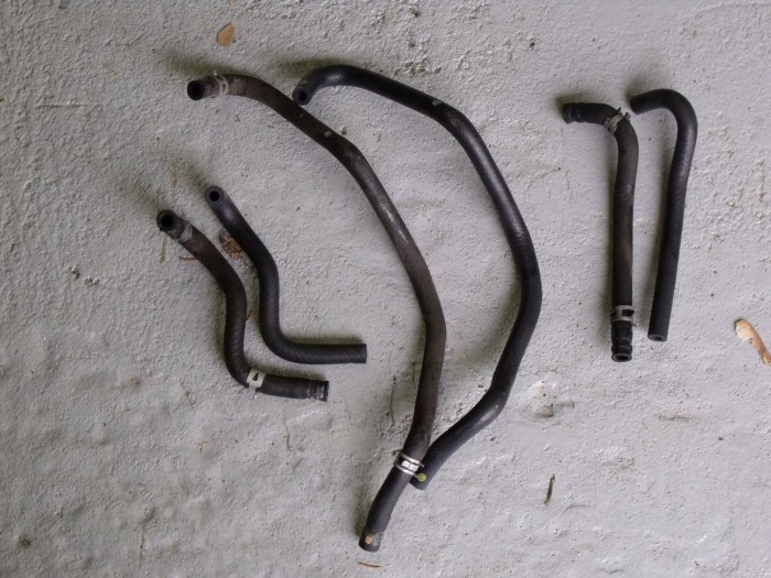 Old and new hoses side-by-side. Old ones were hard but not leaking (yet)