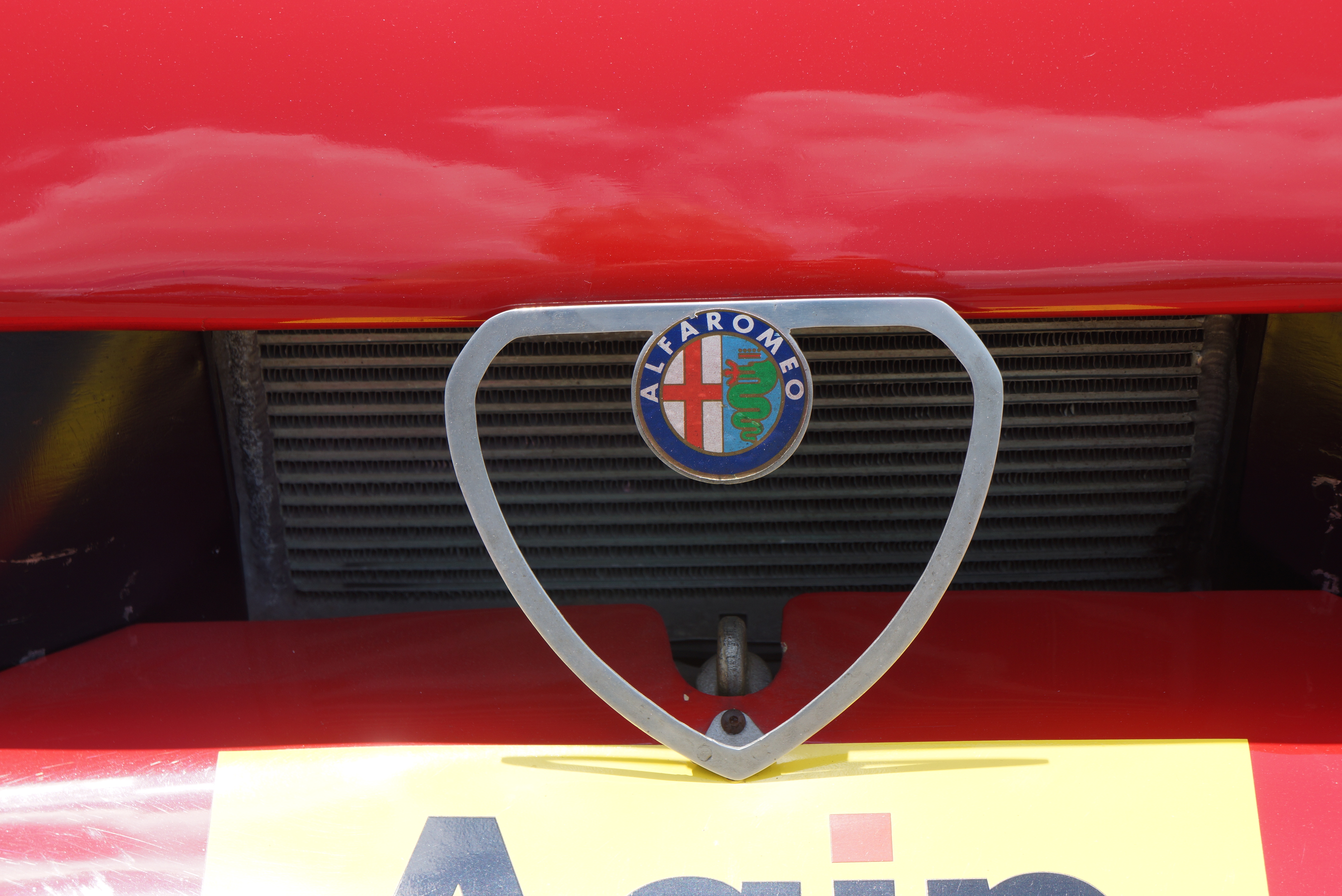 Same Alfa badge as found on any of their sedans
