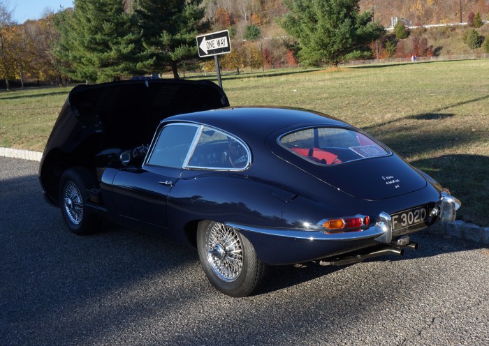 Greg's '66 E-Type FHC